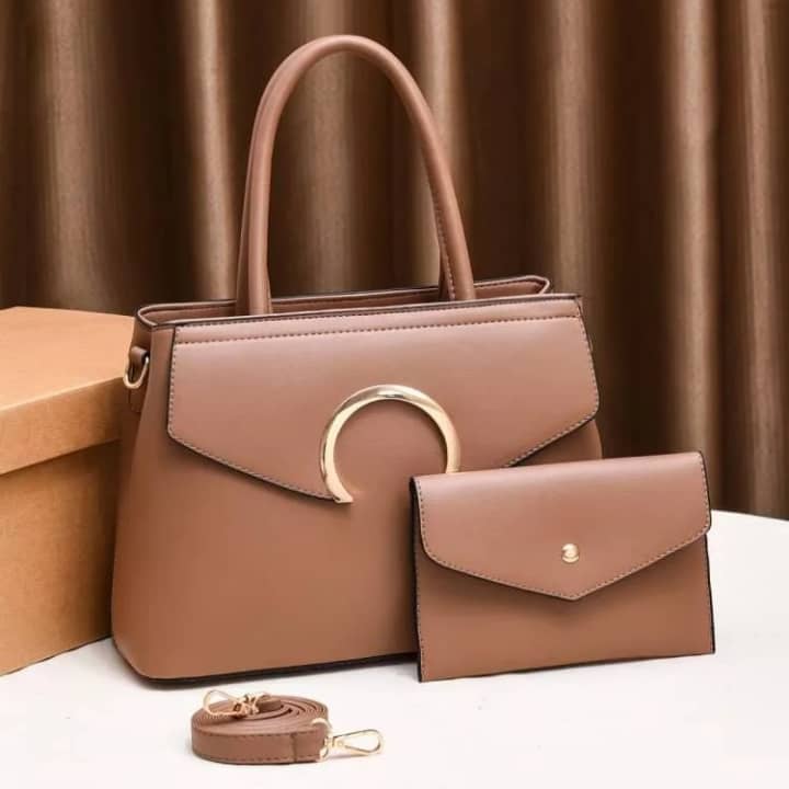 Sac à Main 2-en-1 – Élégance Moderne & Finitions Dorées  2