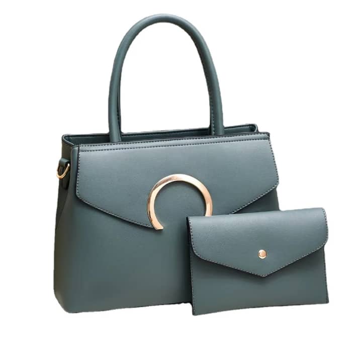 Sac à Main 2-en-1 – Élégance Moderne & Finitions Dorées  4