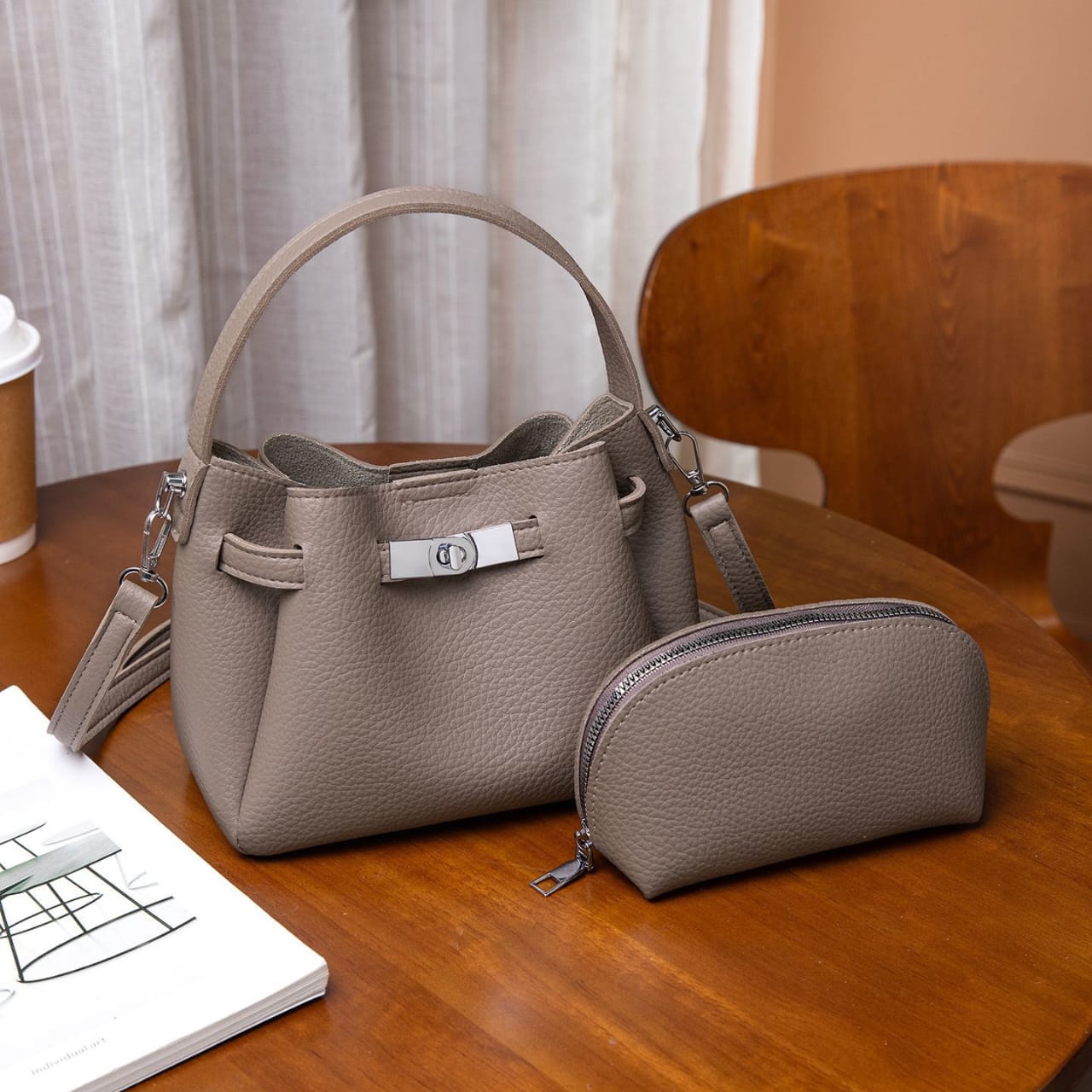 Sac à main Dame en cuir + Pochette 2